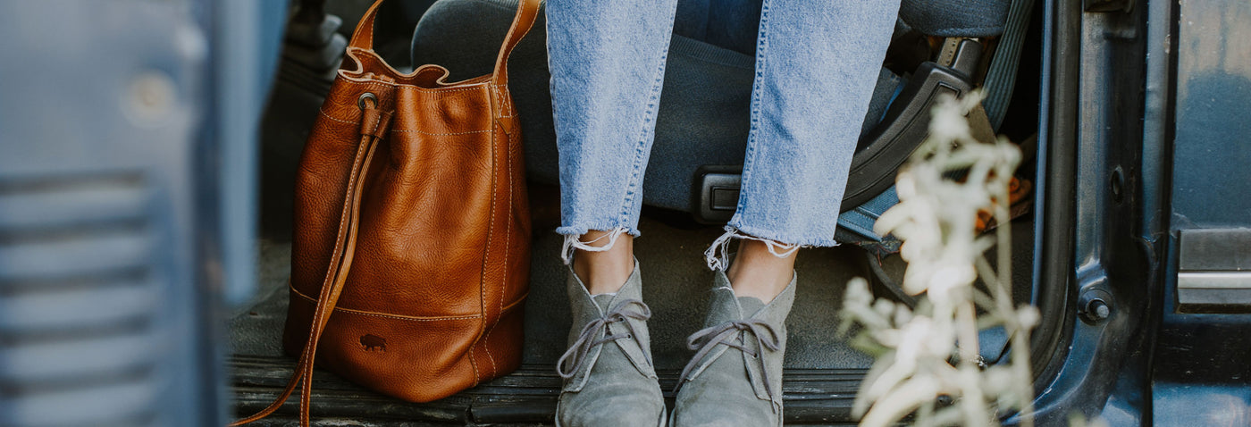 5 Types of Handbags To Complete Any Outfit