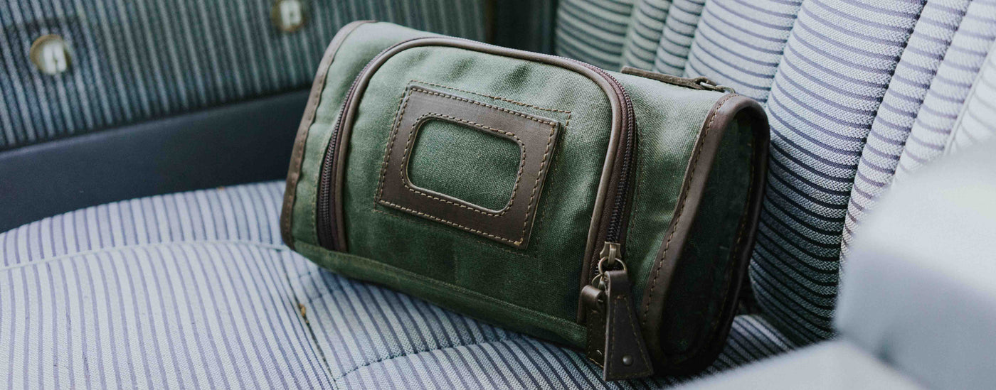 Travel Accessories: What is a Toiletry Kit?