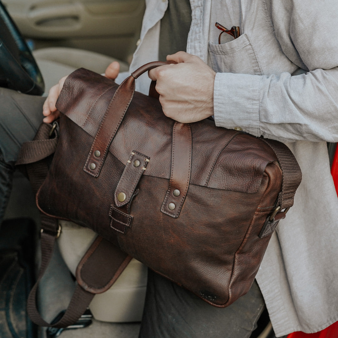 Simple Leather Briefcase Bag | Vintage Oak hover