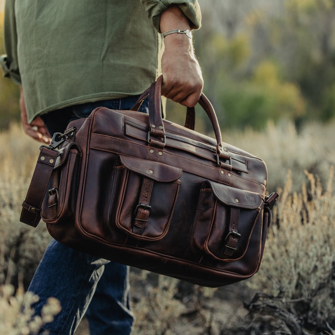 Roosevelt Buffalo Leather Pilot Bag Large in Dark Oak